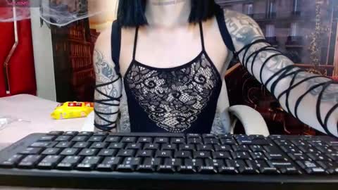gabi_prince online show from 1, 11, 2025