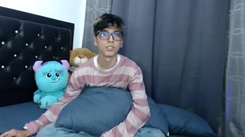 gabriel_x18 online show from 18, 1, 2026