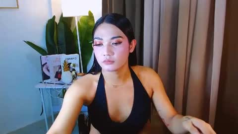 gabriela_deluxe online show from 8, 6, 2026