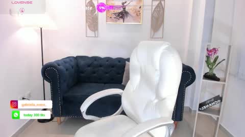 gabriella_evans_ online show from 3, 3, 2026