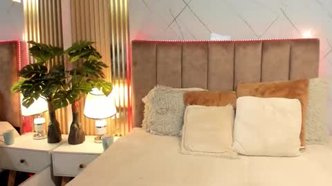 gabriella_santoss online show from 18, 3, 2026