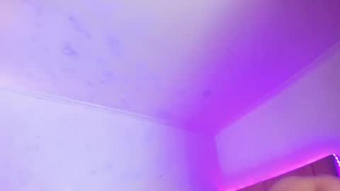   online show from 6, 11, 2025