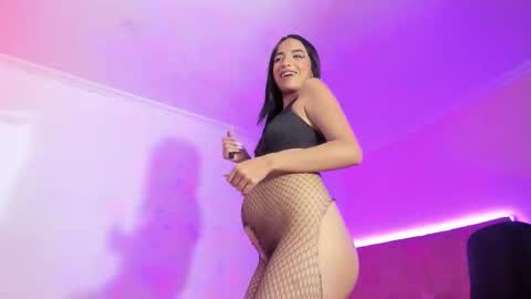   online show from 21, 12, 2025