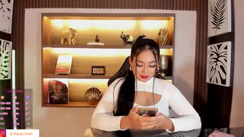 Gaby Blaze online show from 2, 12, 2024