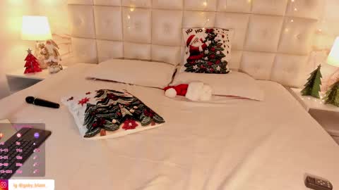 Gaby Blaze online show from 23, 12, 2024