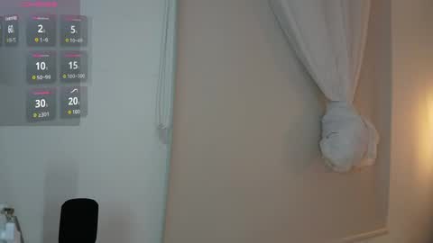 Gaby evansz online show from 12, 4, 2026