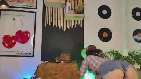 Gaby  online show from 21, 12, 2025