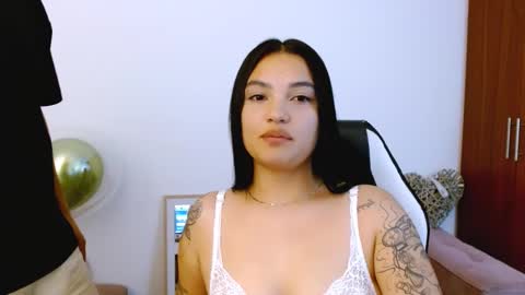 My name is Gabriela.. nice to meet you thumbs up please its very important to me online show from 20, 10, 2025