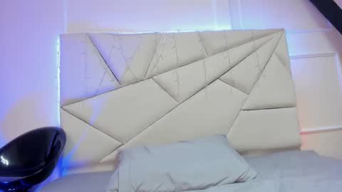  gabriela y Antonella  online show from 18, 1, 2025