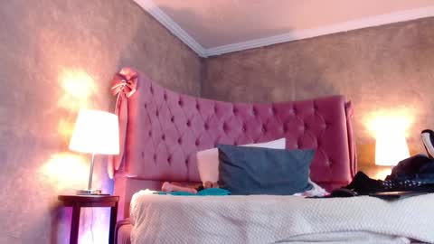 Gaby online show from 1, 2, 2025