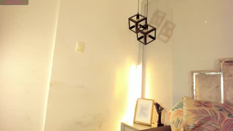 gabyyjones online show from 9, 10, 2025