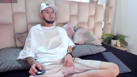 Gael  Coral some hot latinos online show from 3, 11, 2025