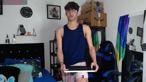 gael_jones online show from 10, 9, 2025