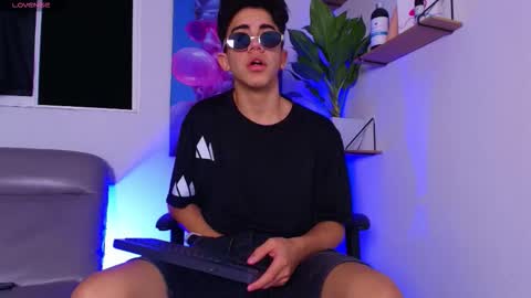 Snapshot of gael_moon chatting on 13, 2, 2026 Gael Moon online show from 13, 2, 2026