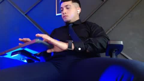 Gael Williams online show from 18, 2, 2025