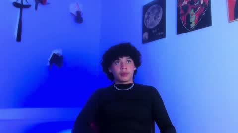 Snapshot of gaeloconner chatting on 7, 12, 2024 Gael Conner online show from 7, 12, 2024