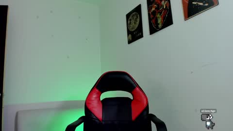 Snapshot of gaeloconner chatting on 23, 1, 2025 Gael Conner online show from 23, 1, 2025