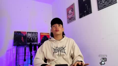 Snapshot of gaeloconner chatting on 22, 2, 2025 Gael Conner online show from 22, 2, 2025