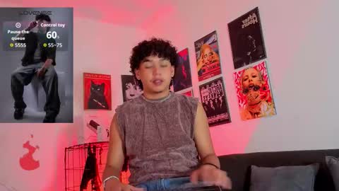 Snapshot of gaeloconner chatting on 30, 11, 2025 Gael Conner online show from 30, 11, 2025