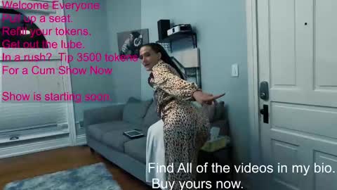 Rhi Connor   online show from 21, 2, 2025