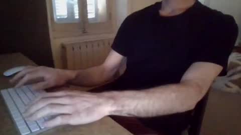 Snapshot of galacticshot chatting on 28, 10, 2025 GalacticShot online show from 28, 10, 2025