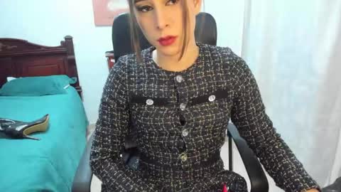 CORAL online show from 7, 11, 2025