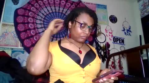 Snapshot of gardeniaspear chatting on 11, 5, 2026 Gardenia online show from 11, 5, 2026
