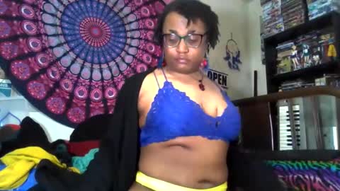 Snapshot of gardeniaspear chatting on 10, 6, 2026 Gardenia online show from 10, 6, 2026