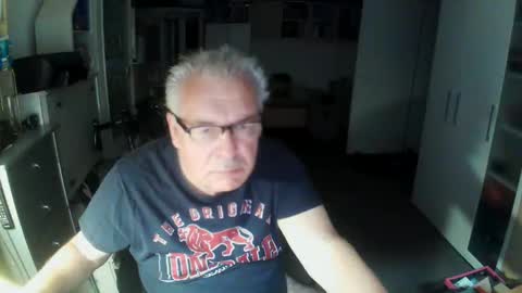 Snapshot of gargamil chatting on 8, 10, 2025 gargamil online show from 8, 10, 2025