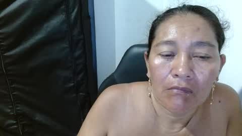 Snapshot of gatika_sexy chatting on 3, 12, 2025 katia online show from 3, 12, 2025