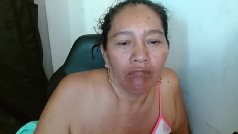 Snapshot of gatika_sexy chatting on 22, 12, 2025 katia online show from 22, 12, 2025