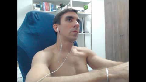 gatosarado23 online show from 8, 1, 2025