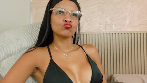 gaviluc_ online show from 20, 9, 2025