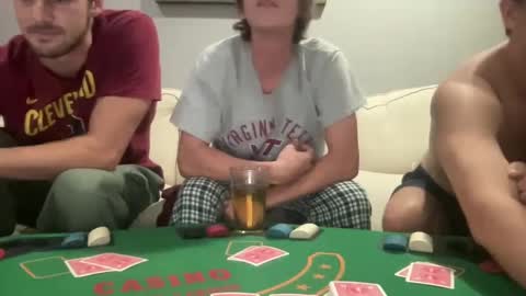 Snapshot of gavinnumbers chatting on 9, 10, 2025 gavinnumbers online show from 9, 10, 2025