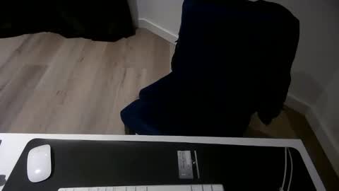 gaycut9093 online show from 24, 2, 2026