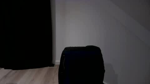 gaycut9093 online show from 25, 2, 2026