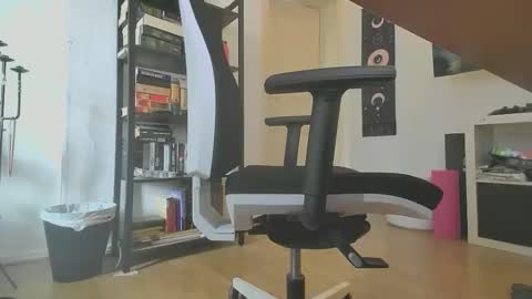 Snapshot of gaymer_play chatting on 2, 1, 2025 gaymer_play online show from 2, 1, 2025
