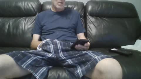 Snapshot of geeezer64 chatting on 23, 7, 2026 geeezer64 online show from 23, 7, 2026