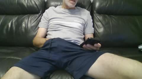 Snapshot of geeezer64 chatting on 28, 7, 2026 geeezer64 online show from 28, 7, 2026