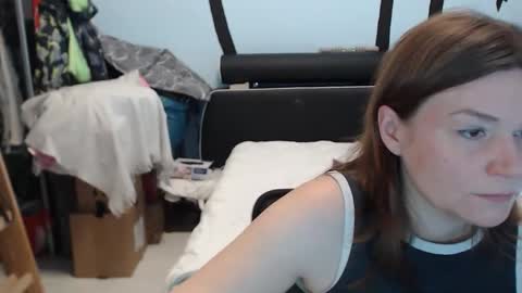 Snapshot of geilecat84 chatting on 5, 2, 2026 geilecat84 online show from 5, 2, 2026