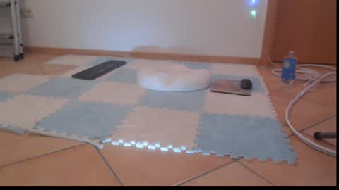 Lassmiranda online show from 6, 12, 2024