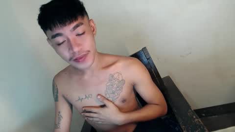 Snapshot of gelluxxx chatting on 2, 4, 2026 gelo online show from 2, 4, 2026