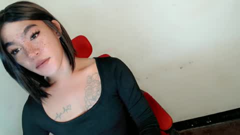 Snapshot of gelluxxx chatting on 17, 6, 2026 gelo online show from 17, 6, 2026
