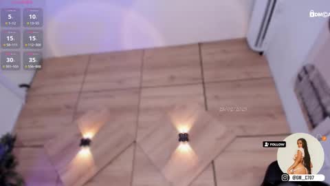    online show from 28, 2, 2025