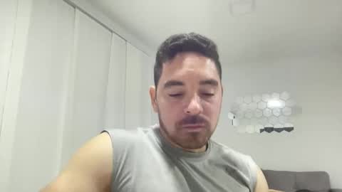 Snapshot of genesis_wb chatting on 12, 2, 2025 genesis_wb online show from 12, 2, 2025