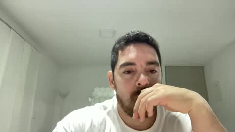 Snapshot of genesis_wb chatting on 10, 9, 2025 genesis_wb online show from 10, 9, 2025