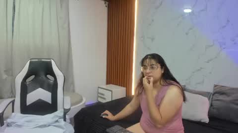 genesis_y_moon online show from 26, 6, 2026