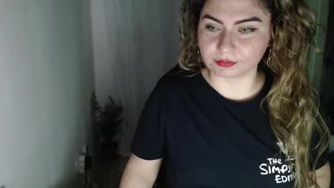 Snapshot of genesisgems11_ chatting on 5, 3, 2025 Genesis online show from 5, 3, 2025