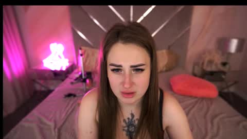 gentleadellee online show from 24, 2, 2025