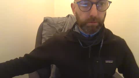 Snapshot of geon2xx chatting on 23, 1, 2025 Geon online show from 23, 1, 2025